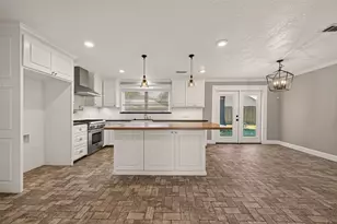 5107 Poinciana Dr, Houston, TX 77092 - Photo 11