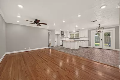 5107 Poinciana Drive, Houston, TX 77092 - Photo 5