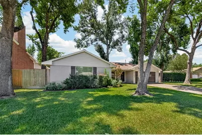 5107 Poinciana Drive, Houston, TX 77092 - Photo 3