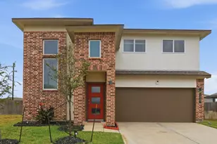 14507 Rain Tree Dr, Baytown, TX 77523 - Photo 1