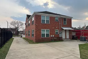 1909 Blodgett St, Houston, TX 77004 - Photo 33