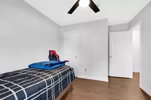 346 Wedgerock Dr, Houston, TX 77598 - Photo 21
