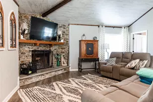 14902 Bernard Timbers Dr, East Bernard, TX 77435 - Photo 11