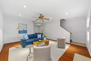 9850 Pagewood Ln, Houston, TX 77042 - Photo 9