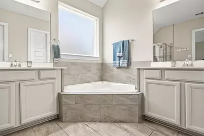 2316 Churchill Cove Lane, Pearland, TX 77089 - Photo 23