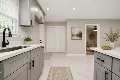 4914 Angleton Street, Houston, TX 77033 - Photo 3
