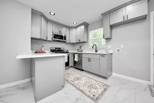 4914 Angleton St, Houston, TX 77033 - Photo 11