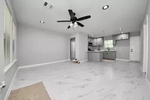 4914 Angleton St, Houston, TX 77033 - Photo 19