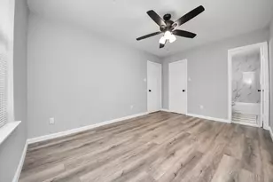 4914 Angleton St, Houston, TX 77033 - Photo 23