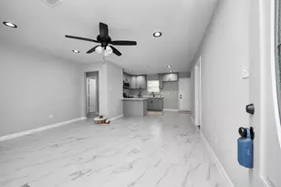 4914 Angleton St, Houston, TX 77033 - Photo 17