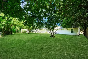 4914 Angleton St, Houston, TX 77033 - Photo 39
