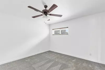 103 W Barrow Street, Dayton, TX 77535 - Photo 9