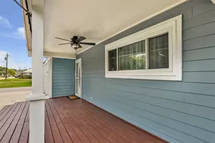 103 W Barrow St, Dayton, TX 77535 - Photo 5