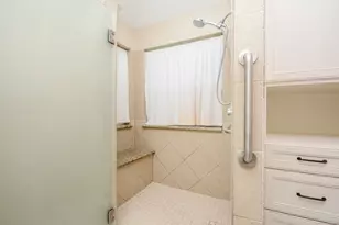 703 Laurel Grove Ln, Pearland, TX 77584 - Photo 13