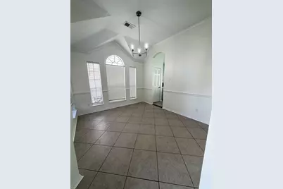 13319 Georgetown Drive, Sugar Land, TX 77478 - Photo 3