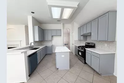 13319 Georgetown Drive, Sugar Land, TX 77478 - Photo 11