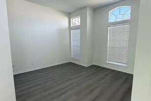 13319 Georgetown Dr, Sugar Land, TX 77478 - Photo 5