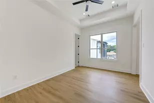 9007 Noel St, Houston, TX 77033 - Photo 17
