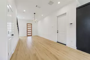 9007 Noel St, Houston, TX 77033 - Photo 33
