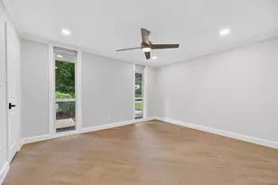 12506 Winding Brook Ln, Houston, TX 77024 - Photo 23
