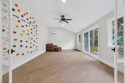 12506 Winding Brook Lane, Houston, TX 77024 - Photo 15