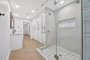 12506 Winding Brook Ln, Houston, TX 77024 - Photo 21