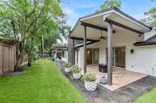 12506 Winding Brook Ln, Houston, TX 77024 - Photo 29