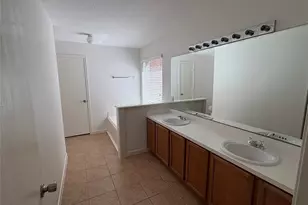 17511 Hoover Gardens Dr, Houston, TX 77095 - Photo 5