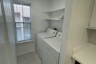 700 Thicket Ln Ln, Houston, TX 77079 - Photo 7