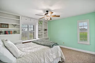 15151 Lakeview Dr, Beach City, TX 77523 - Photo 33