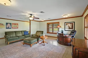 15151 Lakeview Dr, Beach City, TX 77523 - Photo 11