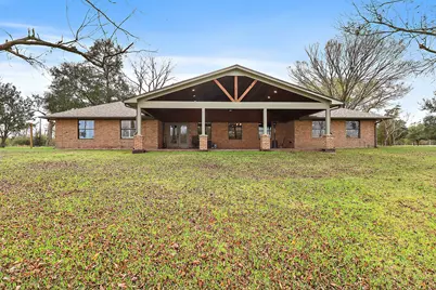 15151 Lakeview Drive, Beach City, TX 77523 - Photo 9