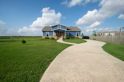 19902 Paloma Rotonda Dos, Rosharon, TX 77583 - Photo 1