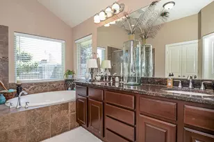 703 Hollington Way, Sugar Land, TX 77479 - Photo 17