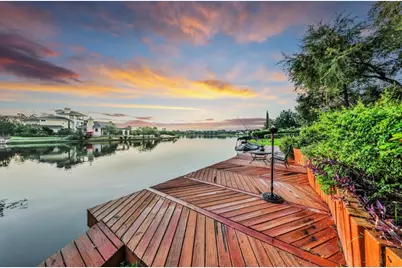 35 W Isle Place, The Woodlands, TX 77381 - Photo 9