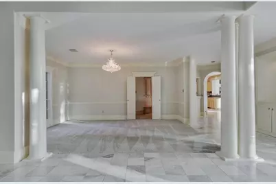 35 W Isle Place, The Woodlands, TX 77381 - Photo 17