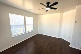 1639 Nichole Woods Dr, Houston, TX 77047 - Photo 5