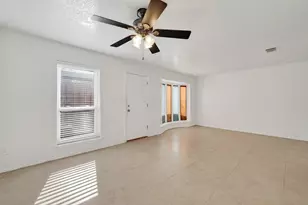 8462 Leawood Blvd, Houston, TX 77072 - Photo 17