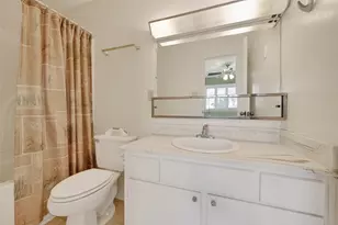 8462 Leawood Blvd, Houston, TX 77072 - Photo 23