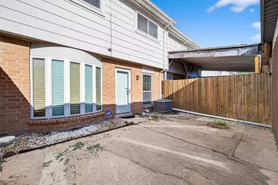 8462 Leawood Boulevard, Houston, TX 77072 - Photo 33