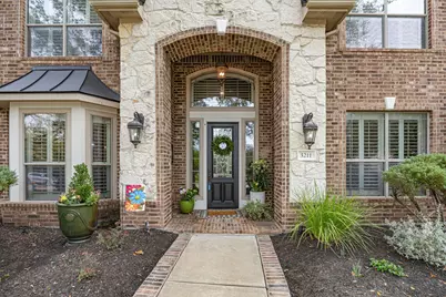 3211 Drake Springs Lane, Pearland, TX 77584 - Photo 3