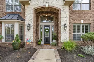 3211 Drake Springs Ln, Pearland, TX 77584 - Photo 3