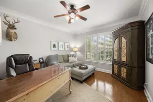 3211 Drake Springs Ln, Pearland, TX 77584 - Photo 9