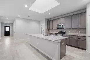 10110 Whitney Reach Dr, Rosharon, TX 77583 - Photo 5