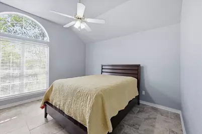 2406 Golden Oak Drive, Orange, TX 77632 - Photo 21