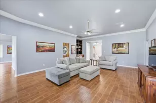 2406 Golden Oak Dr, Orange, TX 77632 - Photo 3