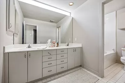 219 W Gray Street, Houston, TX 77019 - Photo 13