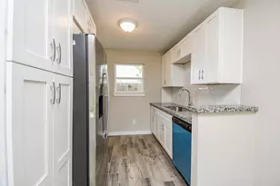 6522 De Priest St, Houston, TX 77091 - Photo 5