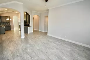 18226 Willow Edge Dr, Tomball, TX 77375 - Photo 7