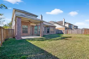 9439 Emerald Lakes Dr, Rosharon, TX 77583 - Photo 27